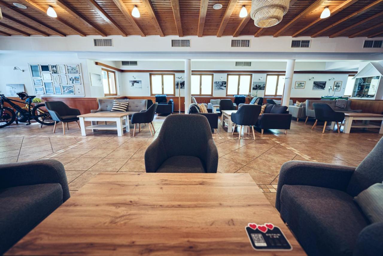 Pohorje Village Wellbeing Resort - Forest Apartments Videc ฮอชโกโปโอเรีย ภายนอก รูปภาพ